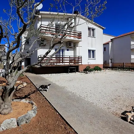Apartment With A Parking Space - 14796 Zadar