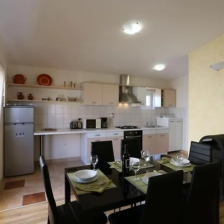 With A Parking Space - 14796 Apartment *