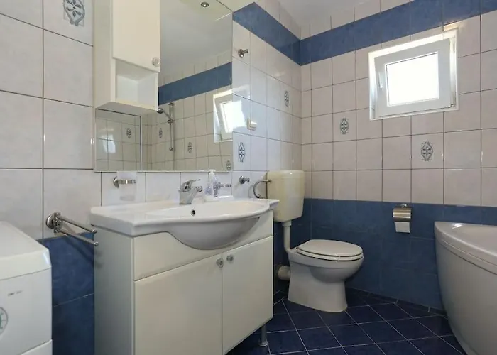 With A Parking Space - 14796 *